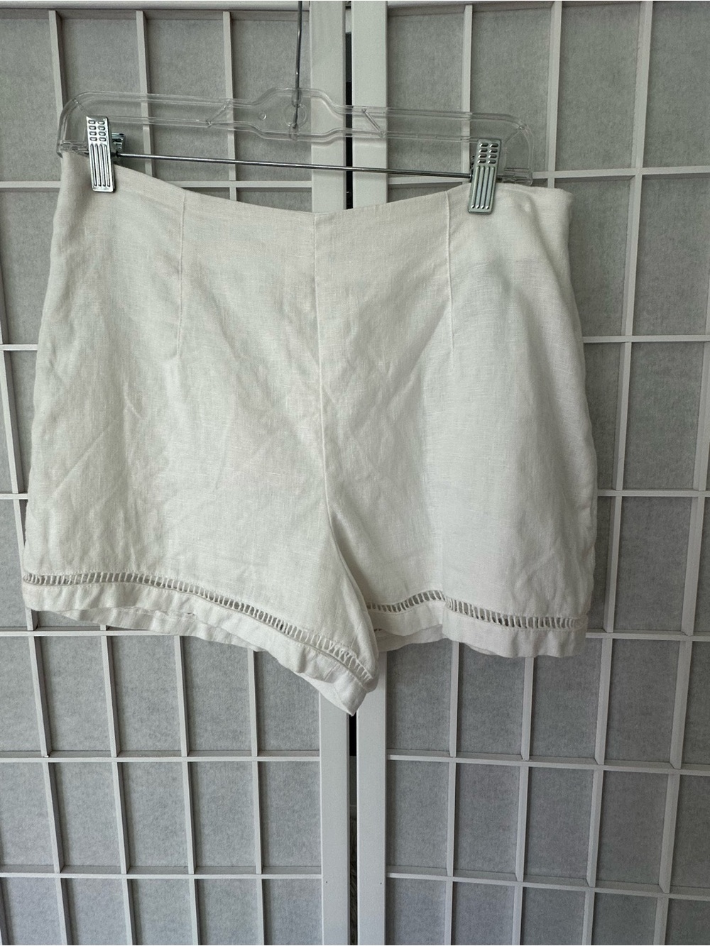 Banana Republic Cream High-Waist Linen-Blend Shorts